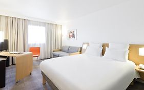 Novotel Paris Gare Montparnasse 4*